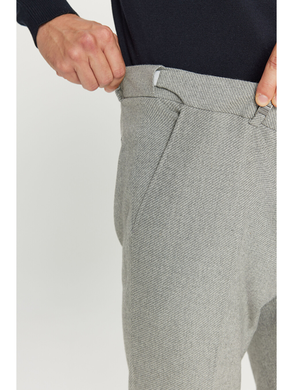 Erkek Gri Yünlü Slim Fit Dar Kesim Beli Gizli Lastikli Yan Cepli Diagonal Desenli Klasik Pantolon-3