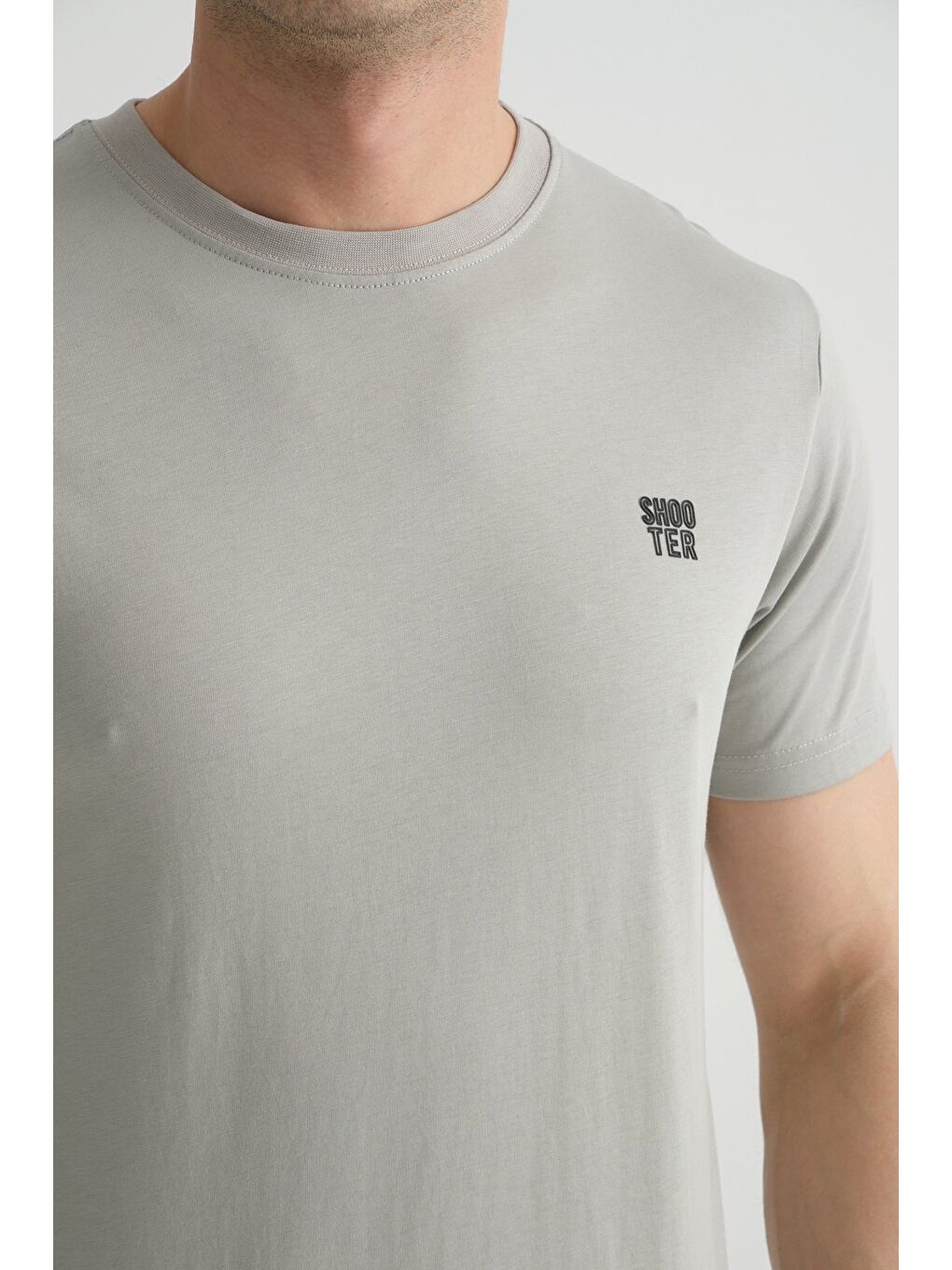 Gri Shooter Erkek Pamuklu Esnek T-shirt  Standart Kalıp Minimal Logolu-1