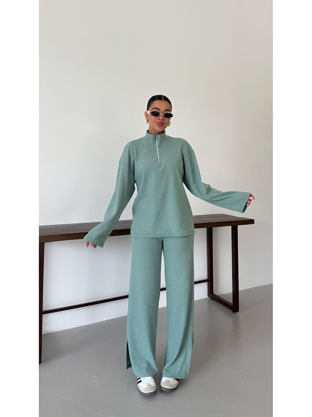 Kadın Mint Yeşili Yarım Fermuarlı Dik Yaka Kazak Alt-Üst Pantolonlu Takım-1