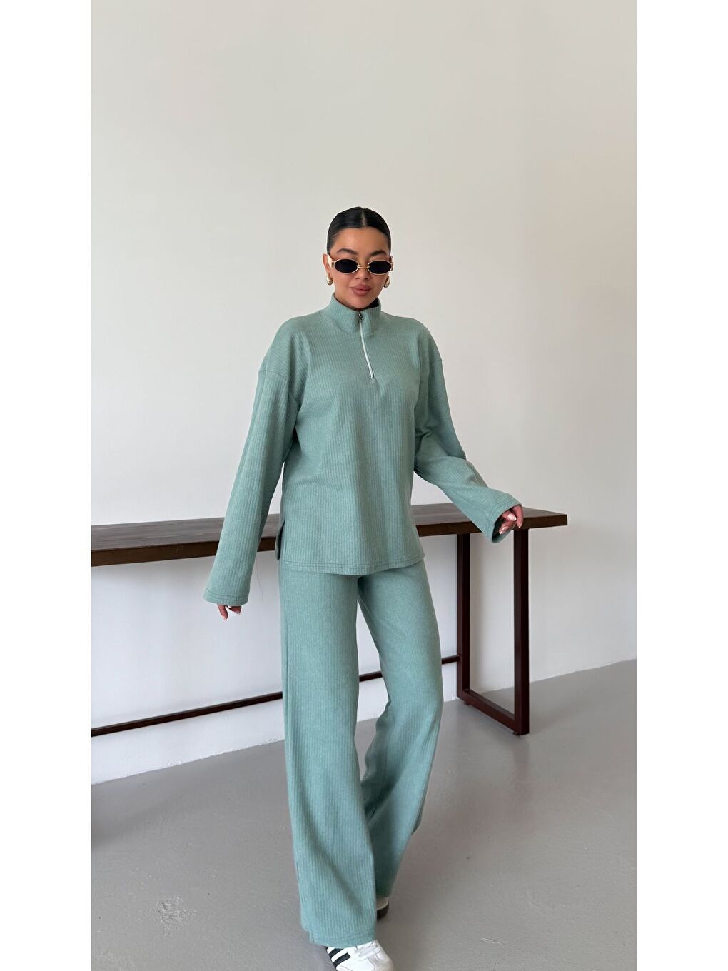 Kadın Mint Yeşili Yarım Fermuarlı Dik Yaka Kazak Alt-Üst Pantolonlu Takım-2
