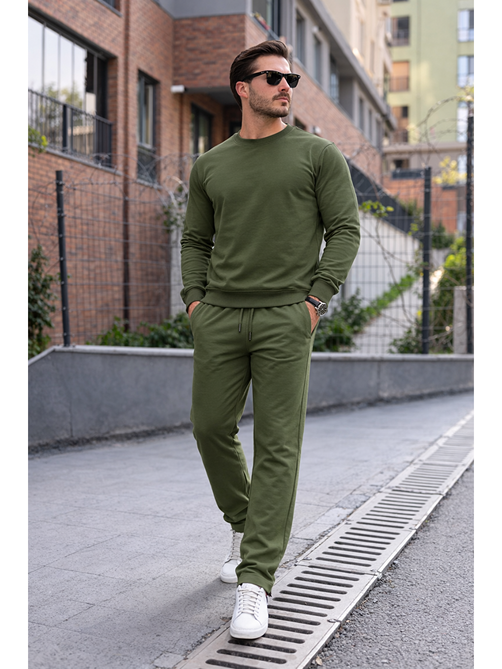 Erkek Pamuklu Bisiklet Yaka Dar Haki Eşofman Takımı-3