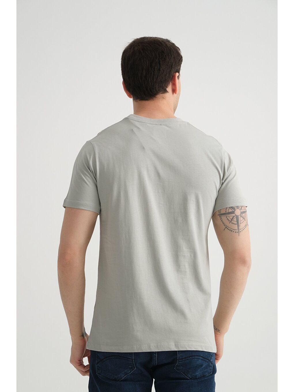 Gri Shooter Erkek Pamuklu Esnek T-shirt  Standart Kalıp Minimal Logolu-7