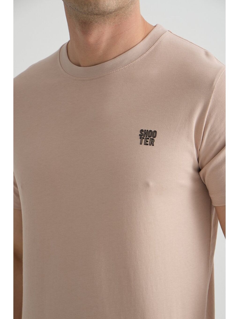 Bej Taş Shooter Erkek Pamuklu Esnek T-shirt  Standart Kalıp Minimal Logolu-1
