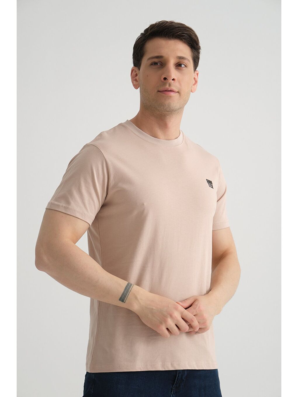 Bej Taş Shooter Erkek Pamuklu Esnek T-shirt  Standart Kalıp Minimal Logolu-3