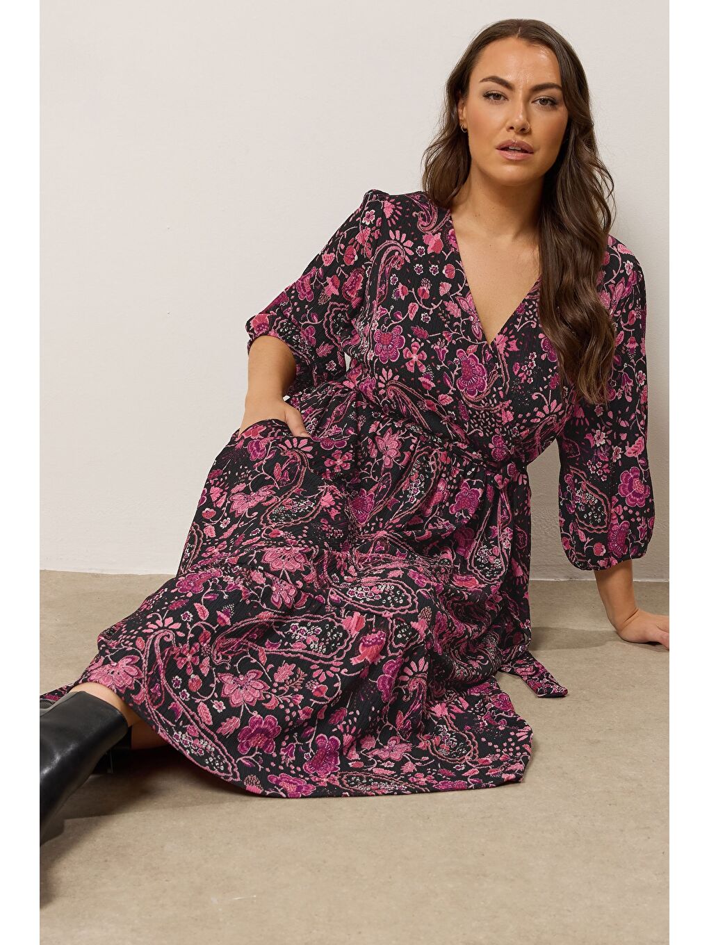 Mürdüm Büyük Beden Beli Lastikli V Yaka Desenli Uzun Anvelop Elbise 616311-3