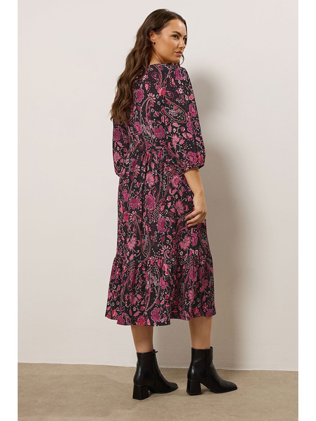 Mürdüm Büyük Beden Beli Lastikli V Yaka Desenli Uzun Anvelop Elbise 616311-5