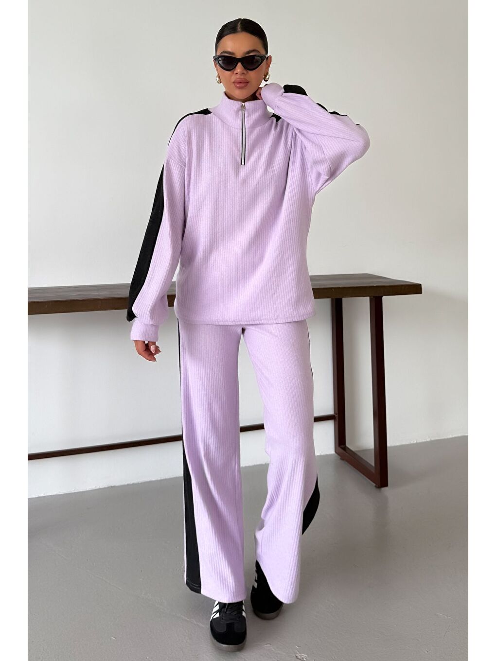 Mor Kadın Eflatun Dik Yaka Yarım Fermuarlı Kalın Çizgi Detaylı Alt-Üst Takım