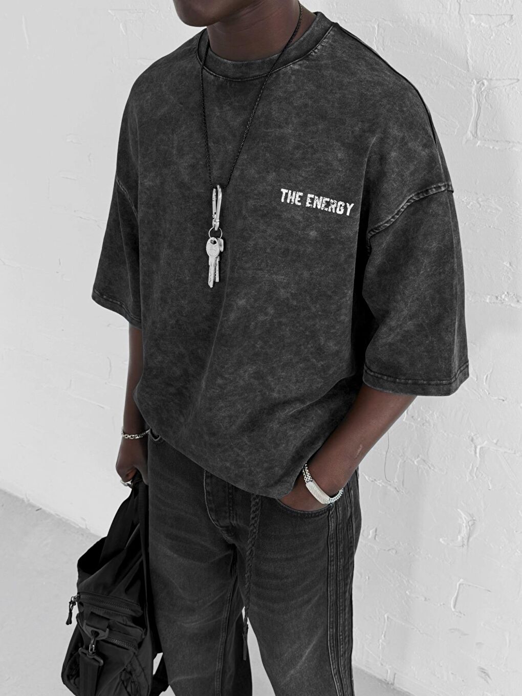 Erkek Eskitme Efektli Yıkamalı Baskılı Oversize Tişört Siyah-2