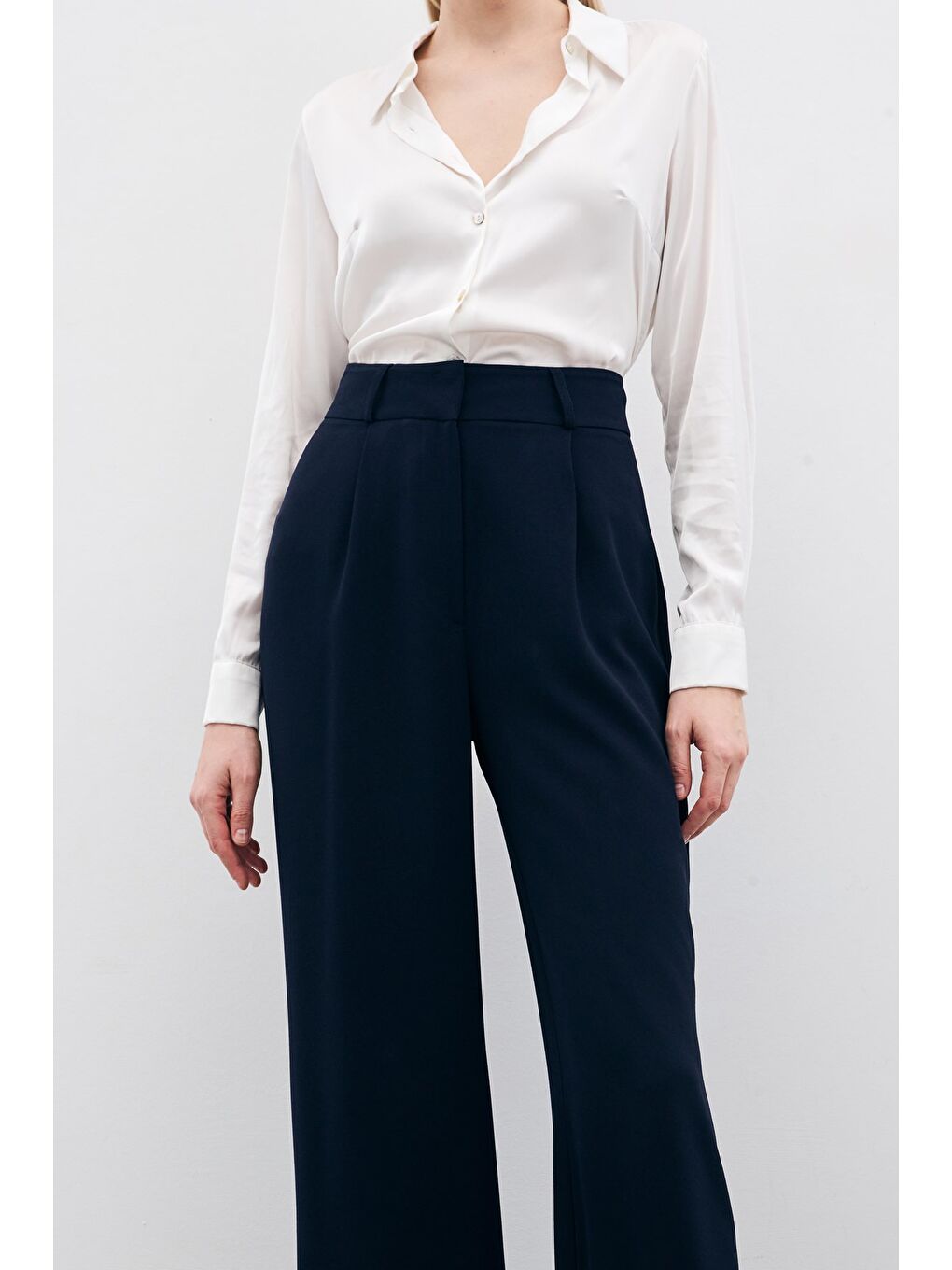 Pileli Krep Pantolon - Lacivert-5