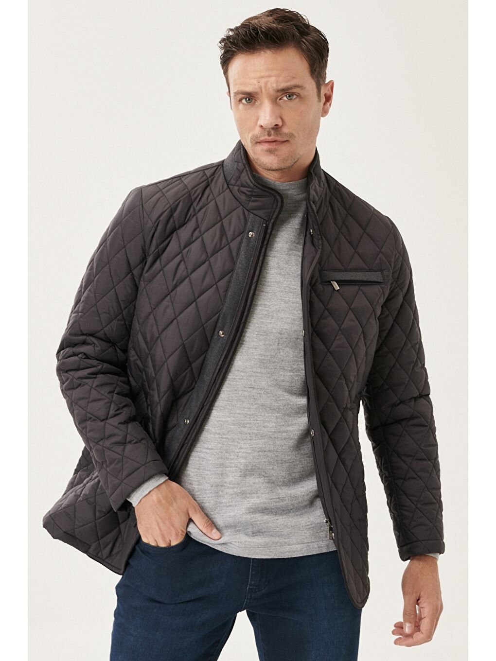 Erkek Siyah Standart Fit Soğuk Geçirmez Kışlık Overcoat Mont-3