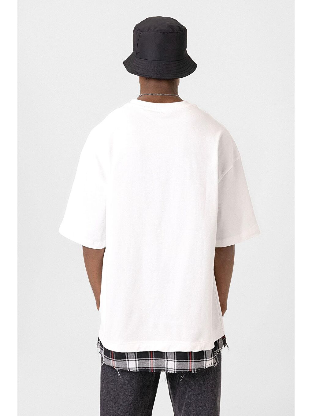 Yıkamalı Oversize Ekose Detaylı Tişört Ekru-5