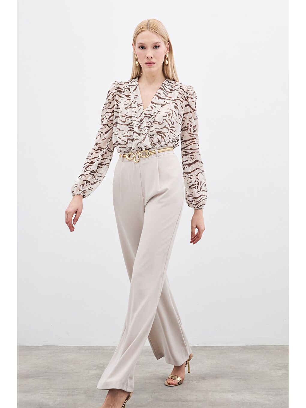 Bej Pileli Krep Pantolon - Taş-2