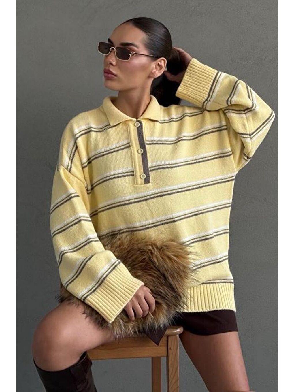 Sarı Çizgili Düğmeli Polo Yaka Kazak Mg2357-5