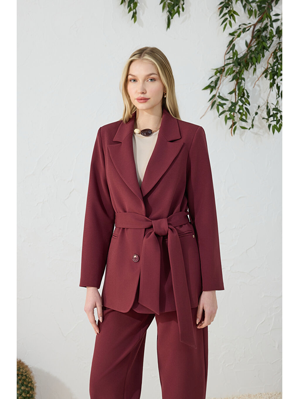 Bordo Kuşaklı Klasik Ceket-2