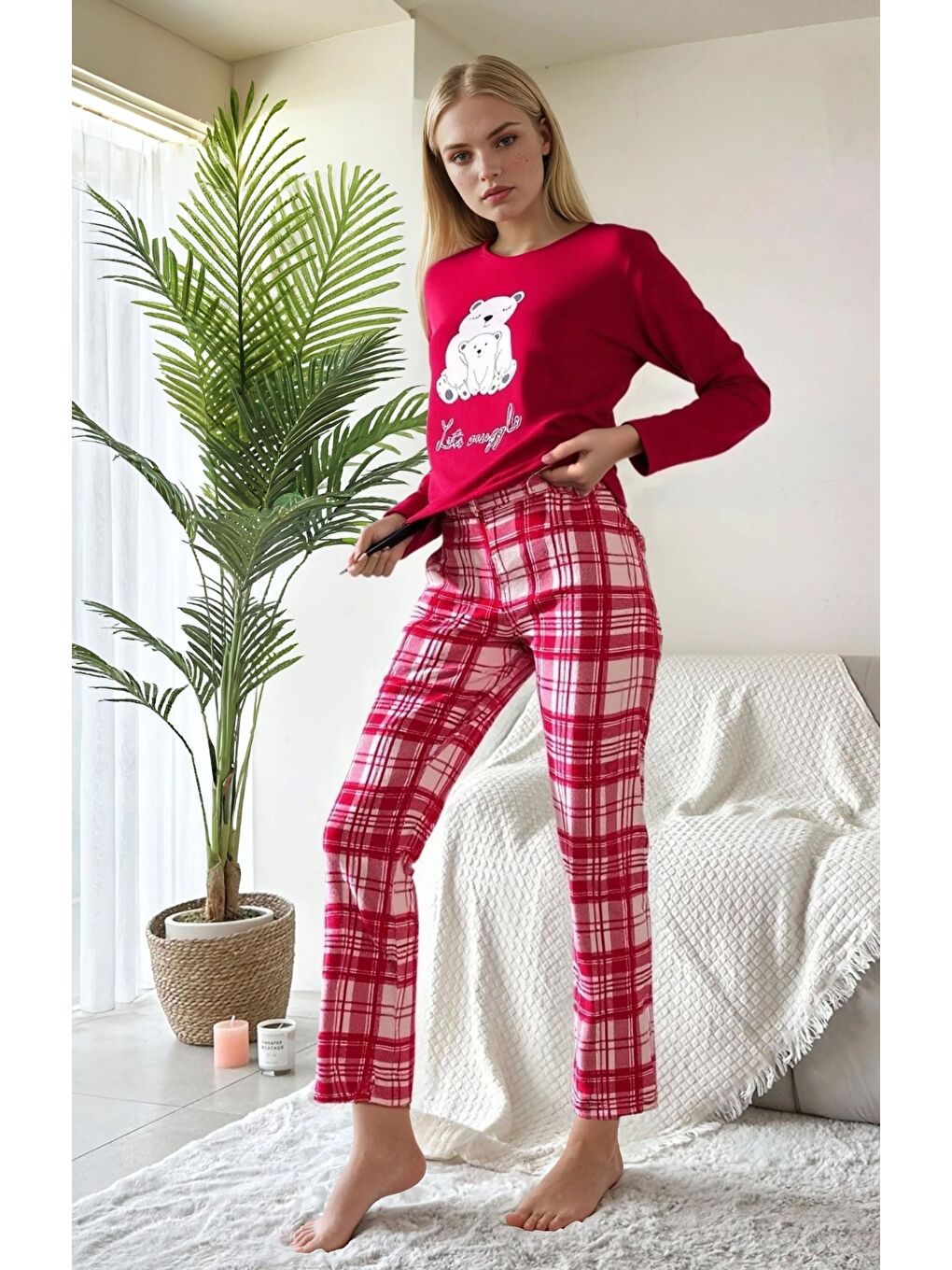 Ekose Ayıcık Baskılı Kırmızı Pijama Takımı-2