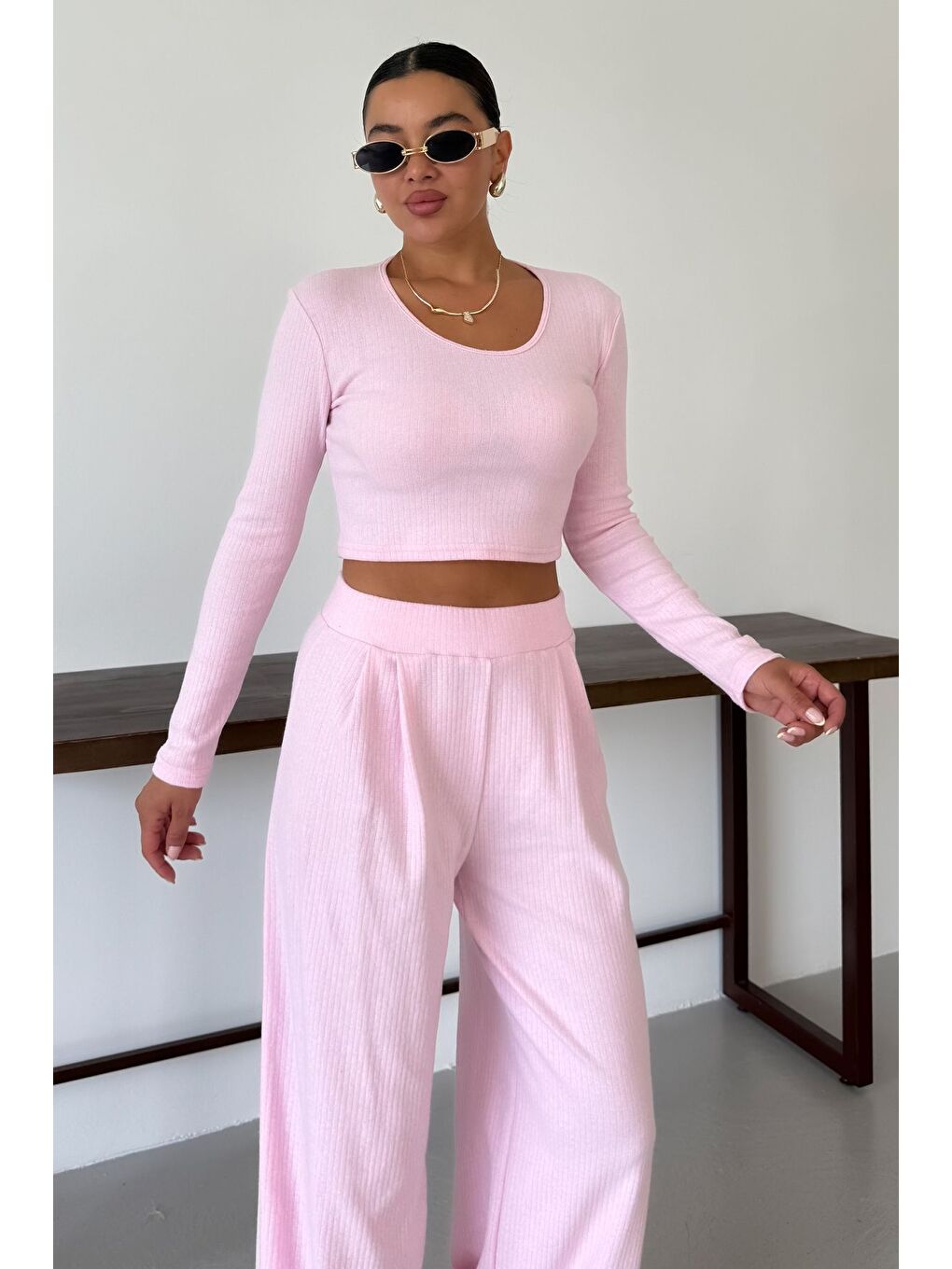 Kadın Pembe Yuvarlak Yaka Bluzlu Alt-Üst Pantolonlu İnterlok Takım-6