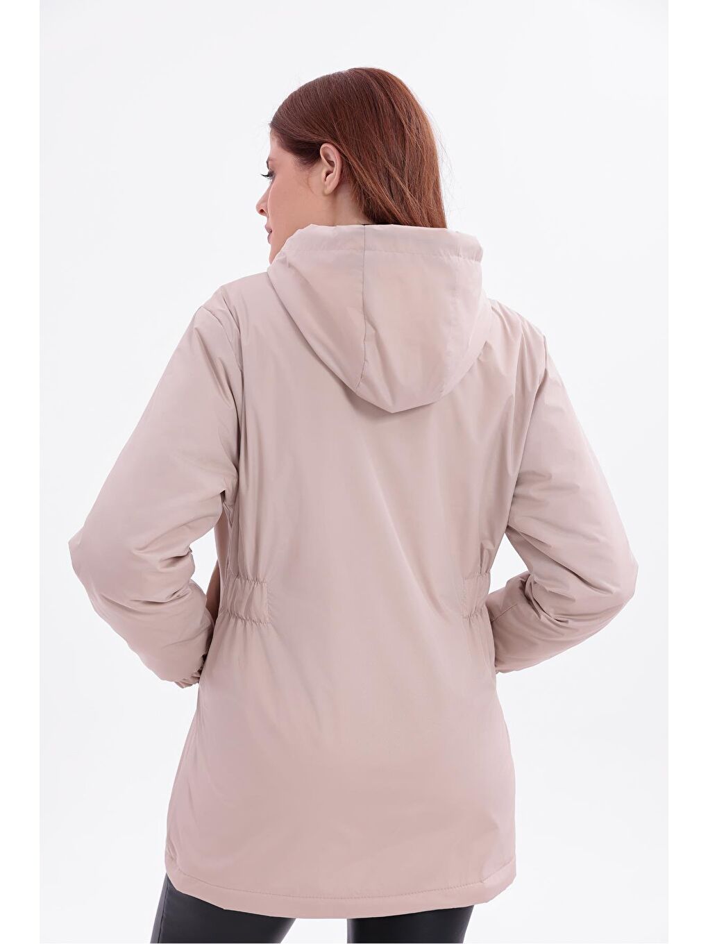 Bej Kadın Beli Lastikli Cebi Kürklü Su Ve Rüzgar Geçirmez Kapüşonlu Mont-7