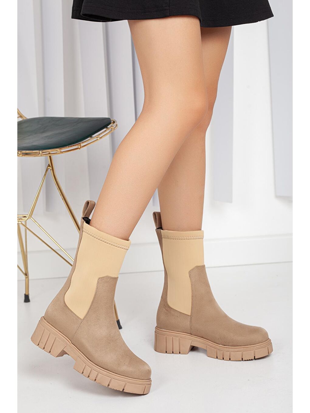 Bej D408 Kadın Topuklu Bot-1