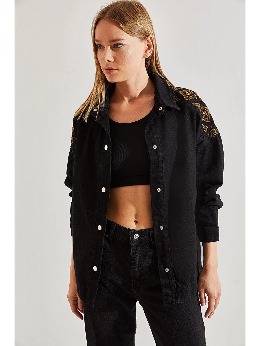 Siyah Kadın Etnik Nakış Desenli Gabardin Ceket-4