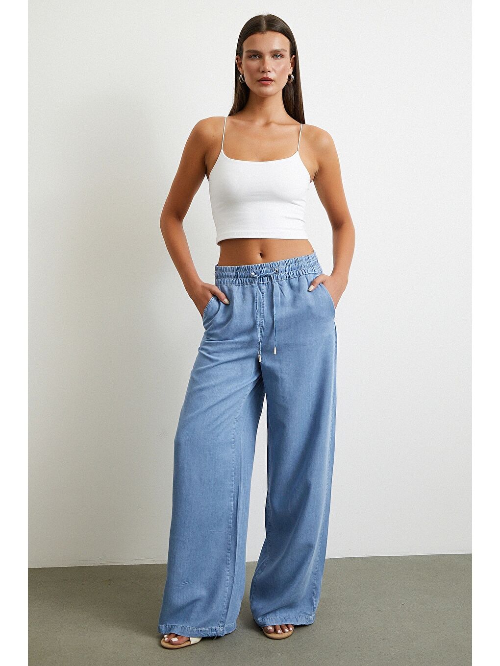 Beli Lastikli Bağcıklı Geniş Paça Pantolon Mavi-2
