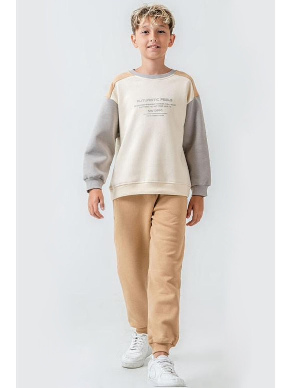 Bej Erkek Çocuk Futurıstıc Feels Baskılı 3 İplik Kalın Kışlık Eşofman Takımı Ak4229