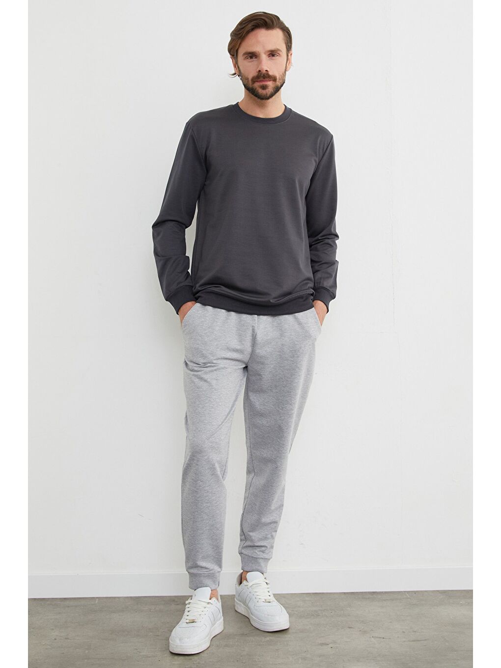 Antrasit Basic Bisiklet Yaka Sweatshirt-1