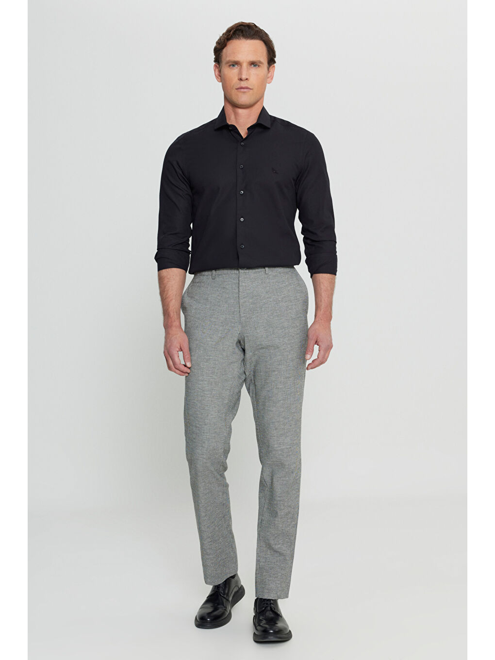 Erkek Siyah Pamuklu Keten Comfort Fit Rahat Kesim Beli Lastikli Yan Cep Pantolon-3