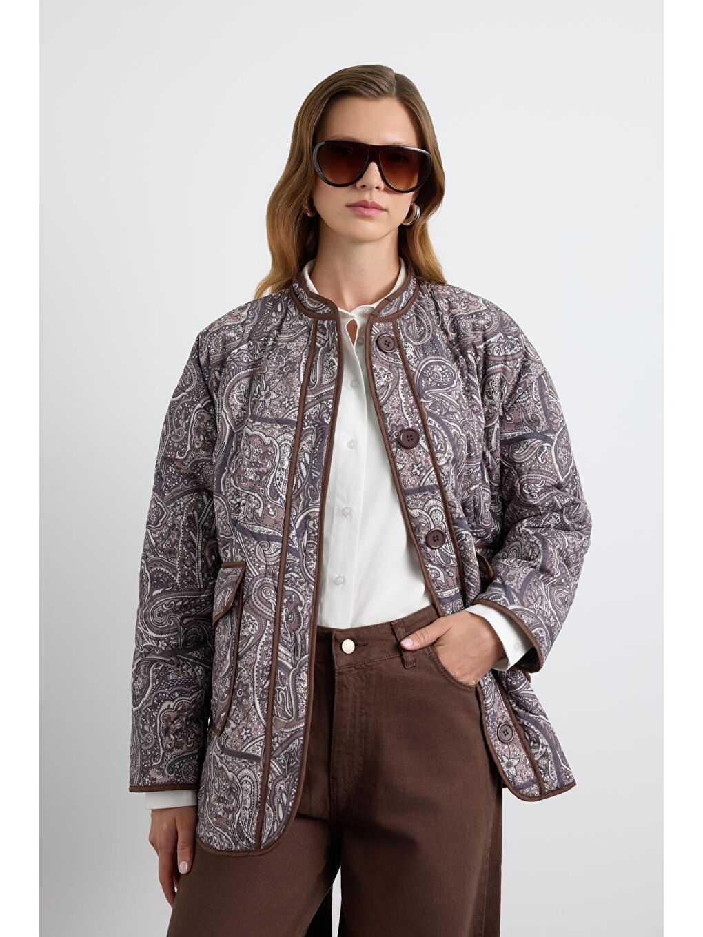 Kahverengi Desenli Kontrast Biyeli Kapitone Mont Kahve-2