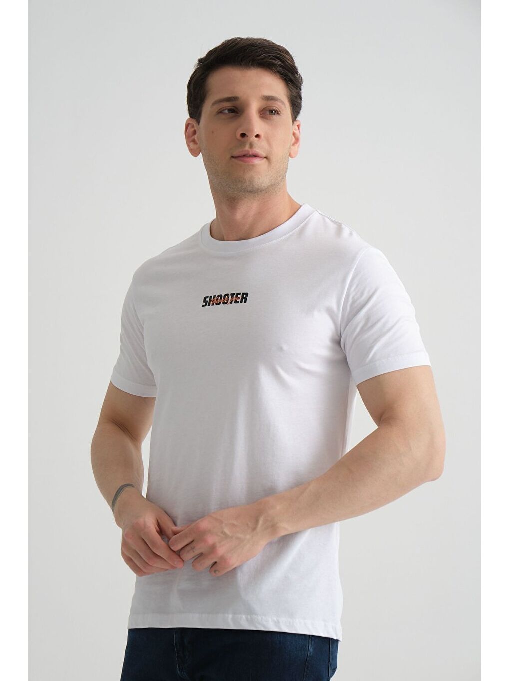 Beyaz Shooter Erkek T-Shirt Minimal Baskılı Pamuklu Kumaş Standart Kalıp-5