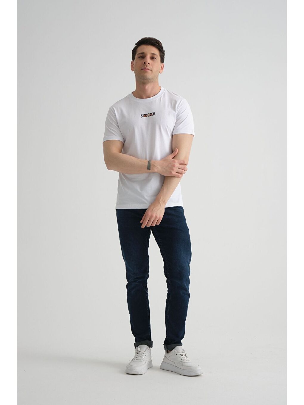 Beyaz Shooter Erkek T-Shirt Minimal Baskılı Pamuklu Kumaş Standart Kalıp-6