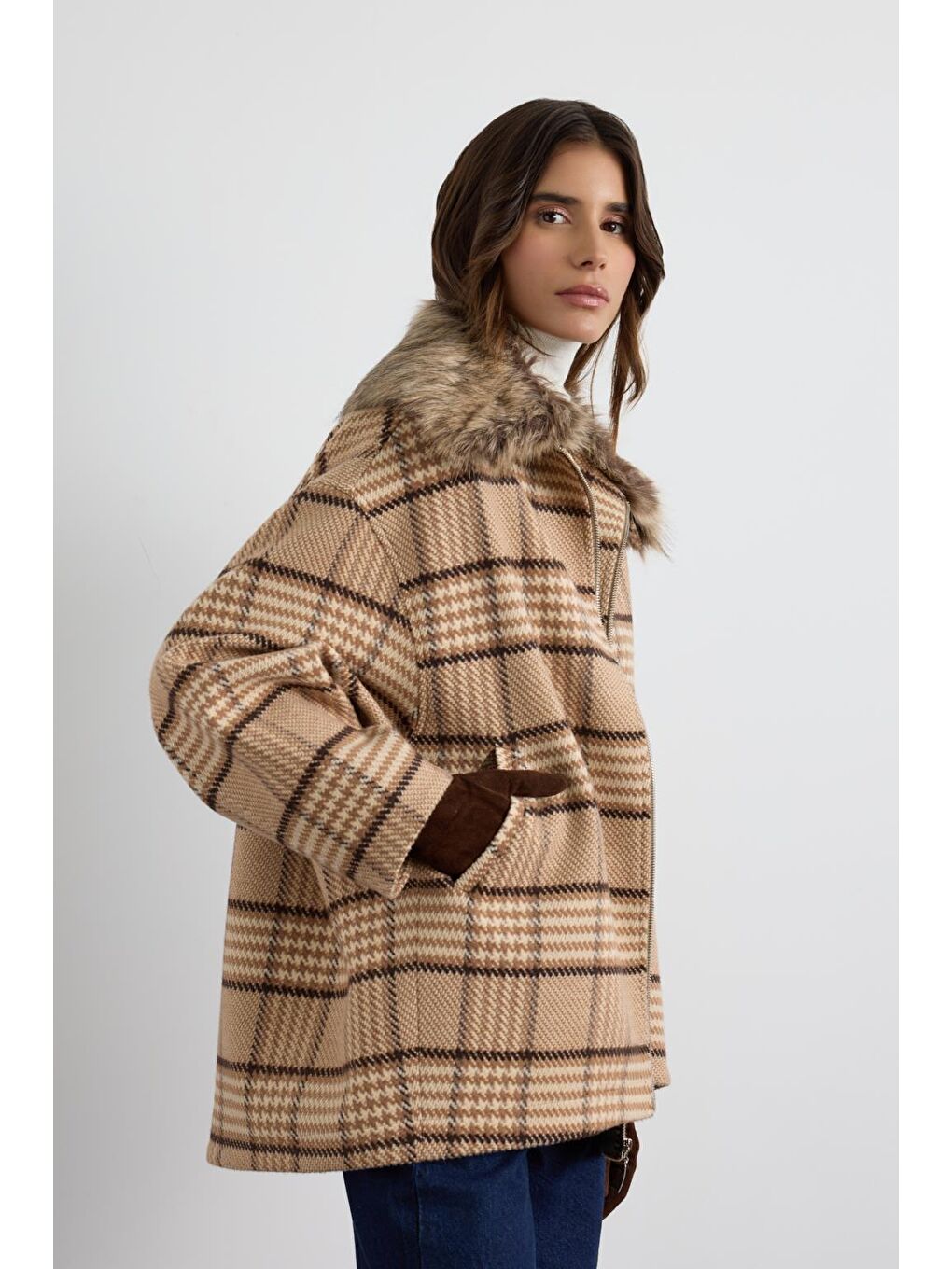 Kahverengi Kürk Yakalı Ekose Desen Bomber Ceket Camel-3