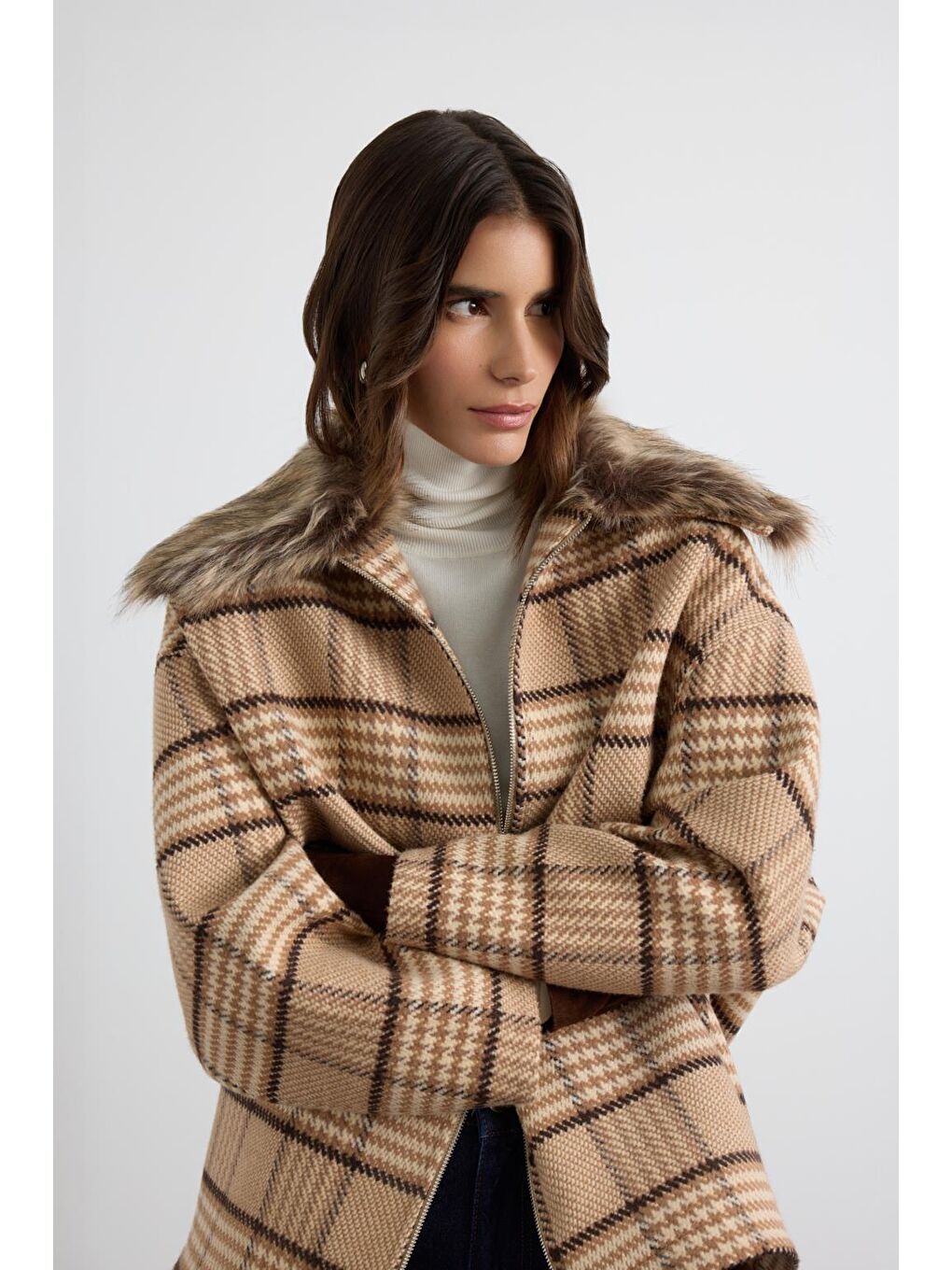 Kahverengi Kürk Yakalı Ekose Desen Bomber Ceket Camel-4