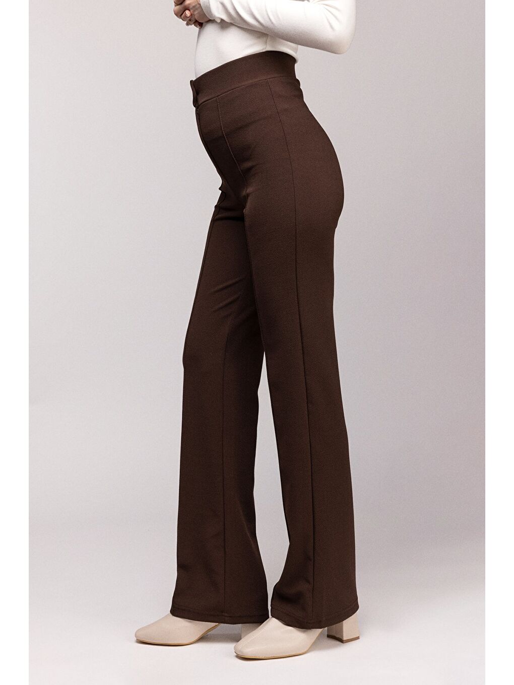 Kahverengi Yüksek Bel Geniş Paça Dikiş Detaylı Pantolon-1