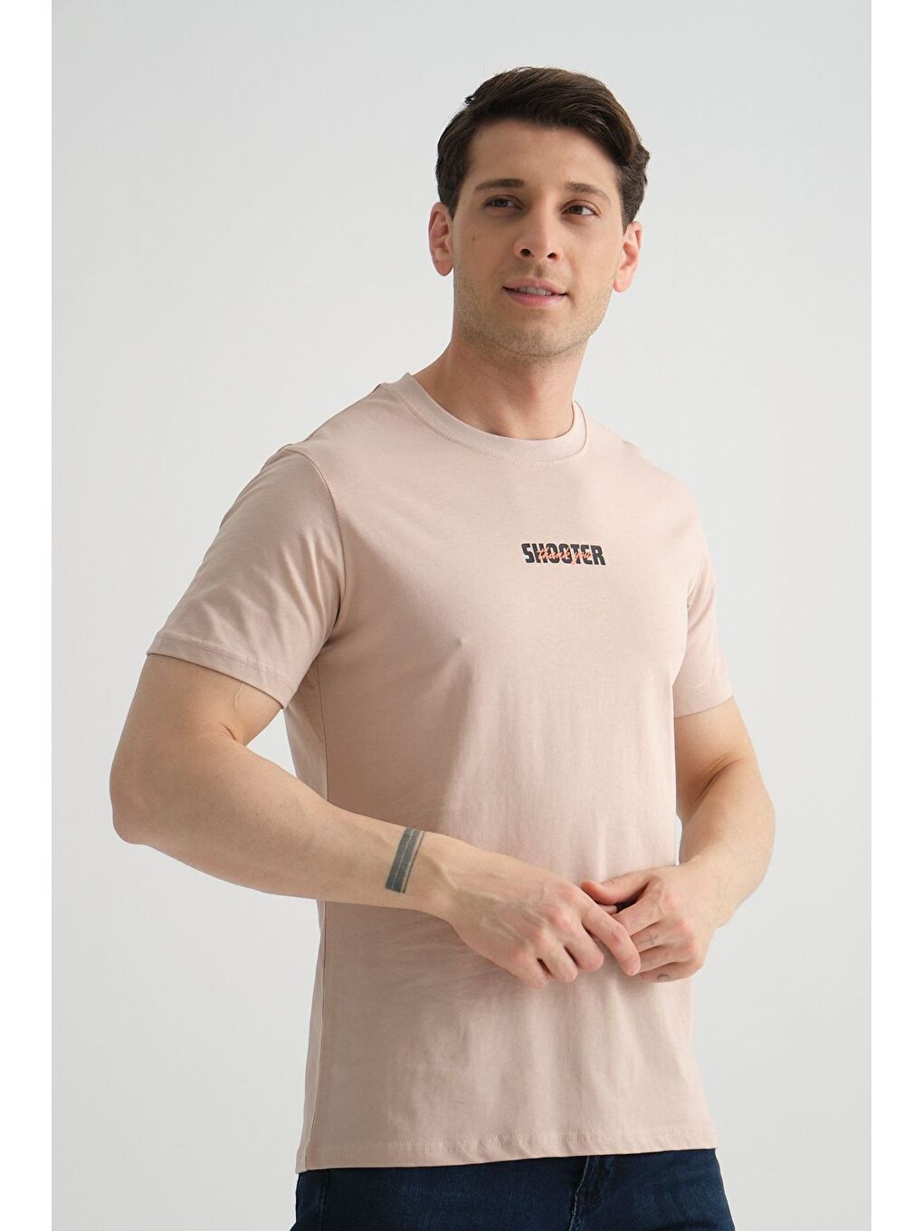 Bej Taş Shooter Erkek T-Shirt Minimal Baskılı Pamuklu Kumaş Standart Kalıp-3