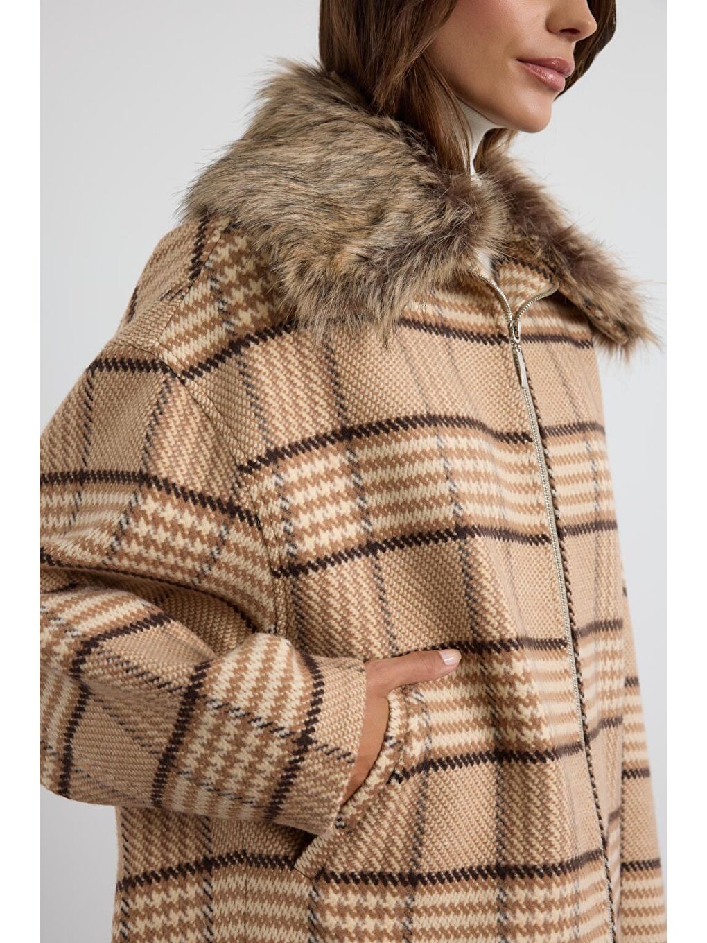 Kahverengi Kürk Yakalı Ekose Desen Bomber Ceket Camel-8