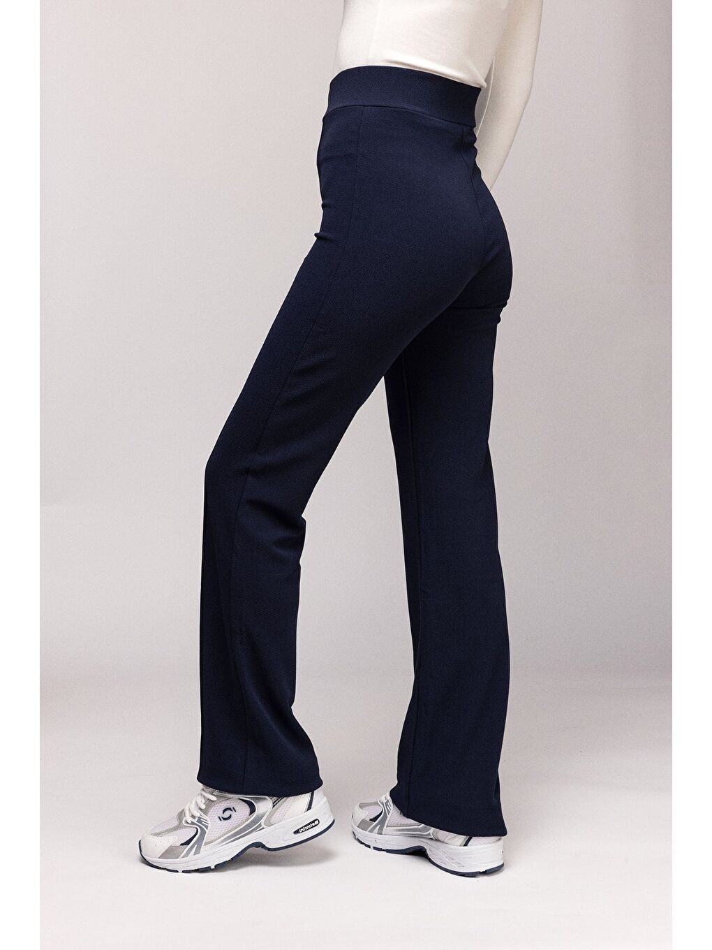 Lacivert Yüksek Bel Geniş Paça Dikiş Detaylı Pantolon-2