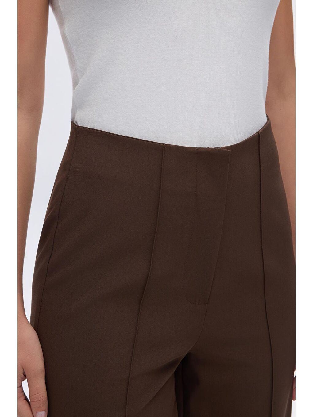 Kahverengi Yüksek Bel Fit Kesim Krep Pantolon Kahve-2