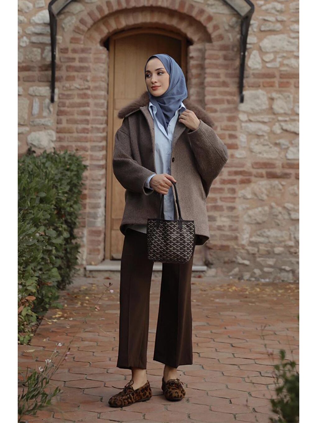 Kahverengi Yüksek Bel Fit Kesim Krep Pantolon Kahve-3