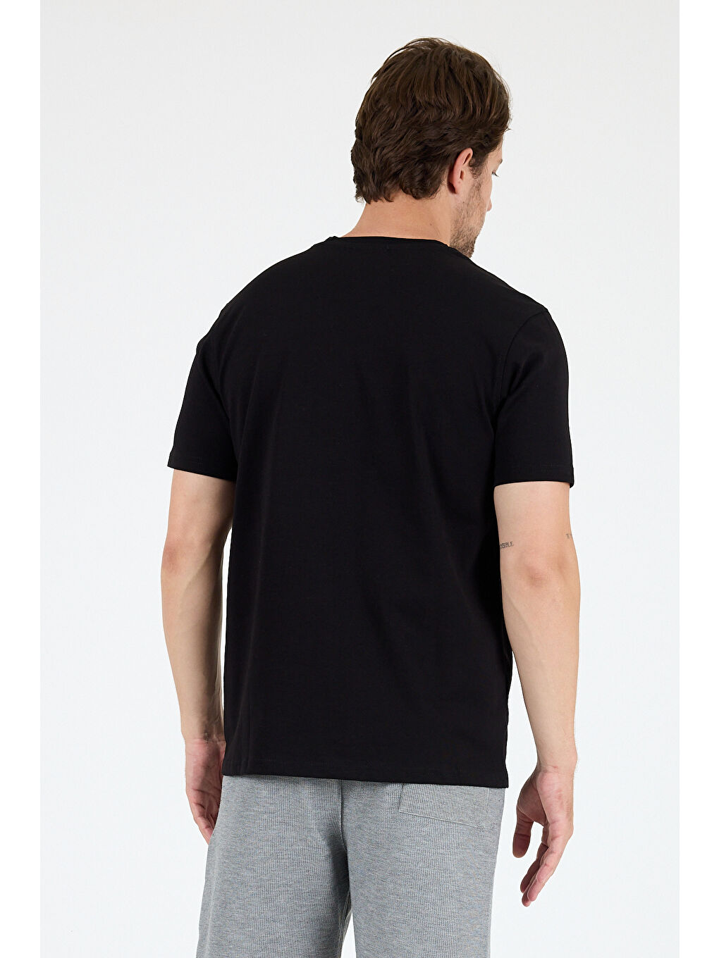 Siyah Bisiklet Yaka Baskılı Penye Erkek %100 Pamuk Tişört-4