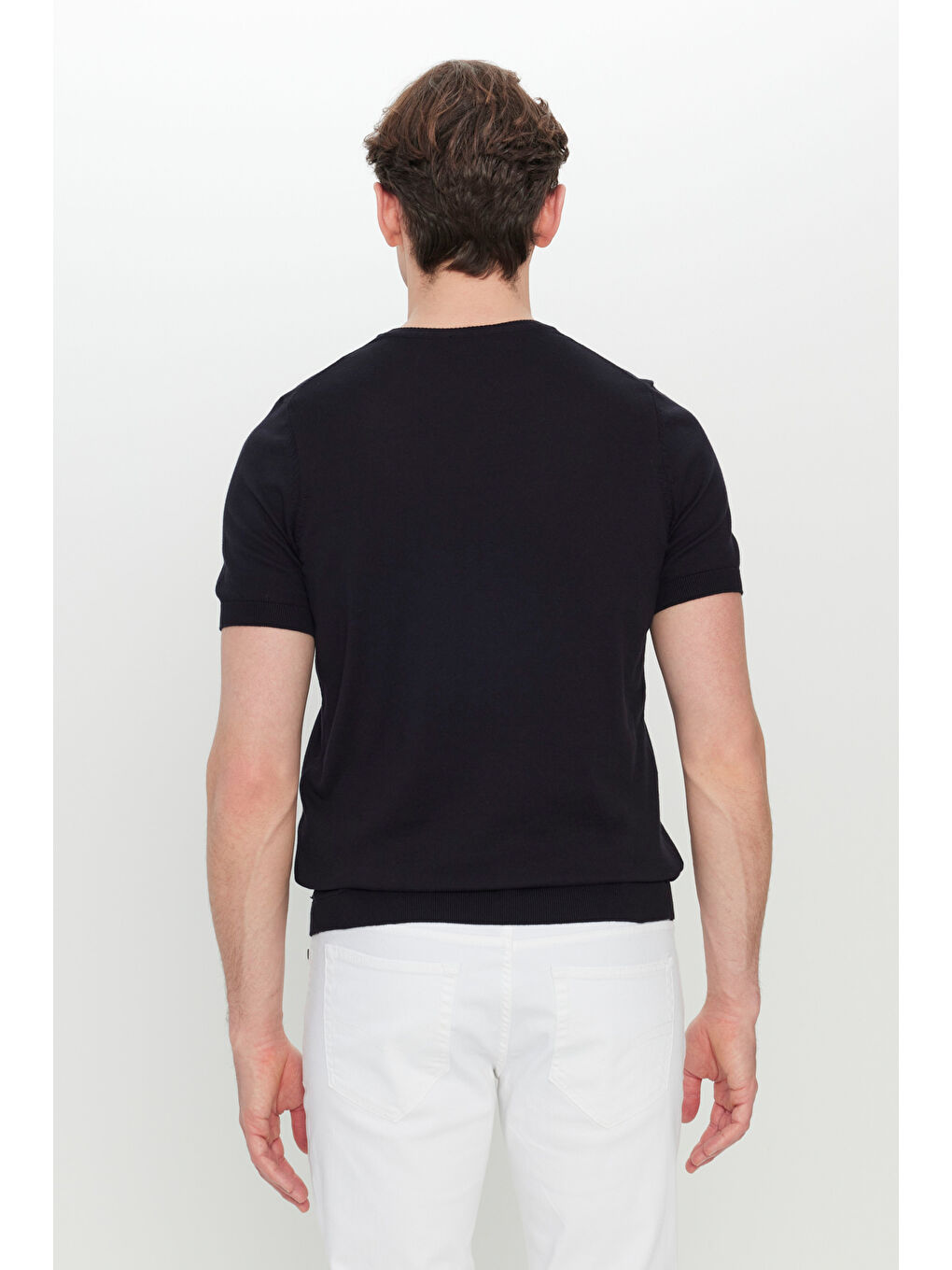 Erkek Siyah %100 Pamuk Standart Fit Normal Kesim Bisiklet Yaka Triko Tişört-4