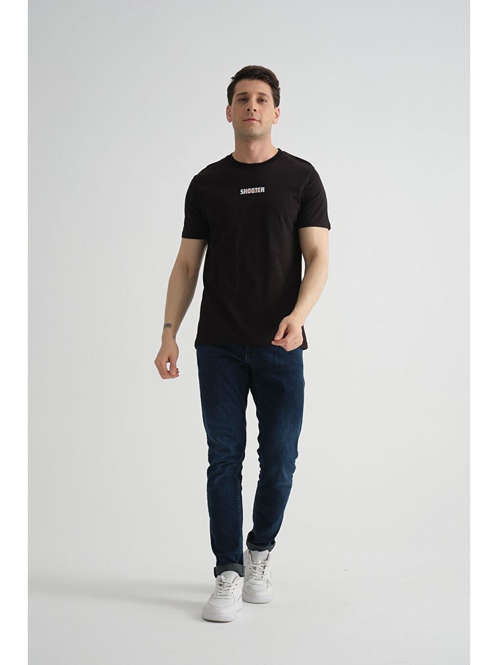 Siyah Shooter Erkek T-Shirt Minimal Baskılı Pamuklu Kumaş Standart Kalıp-2