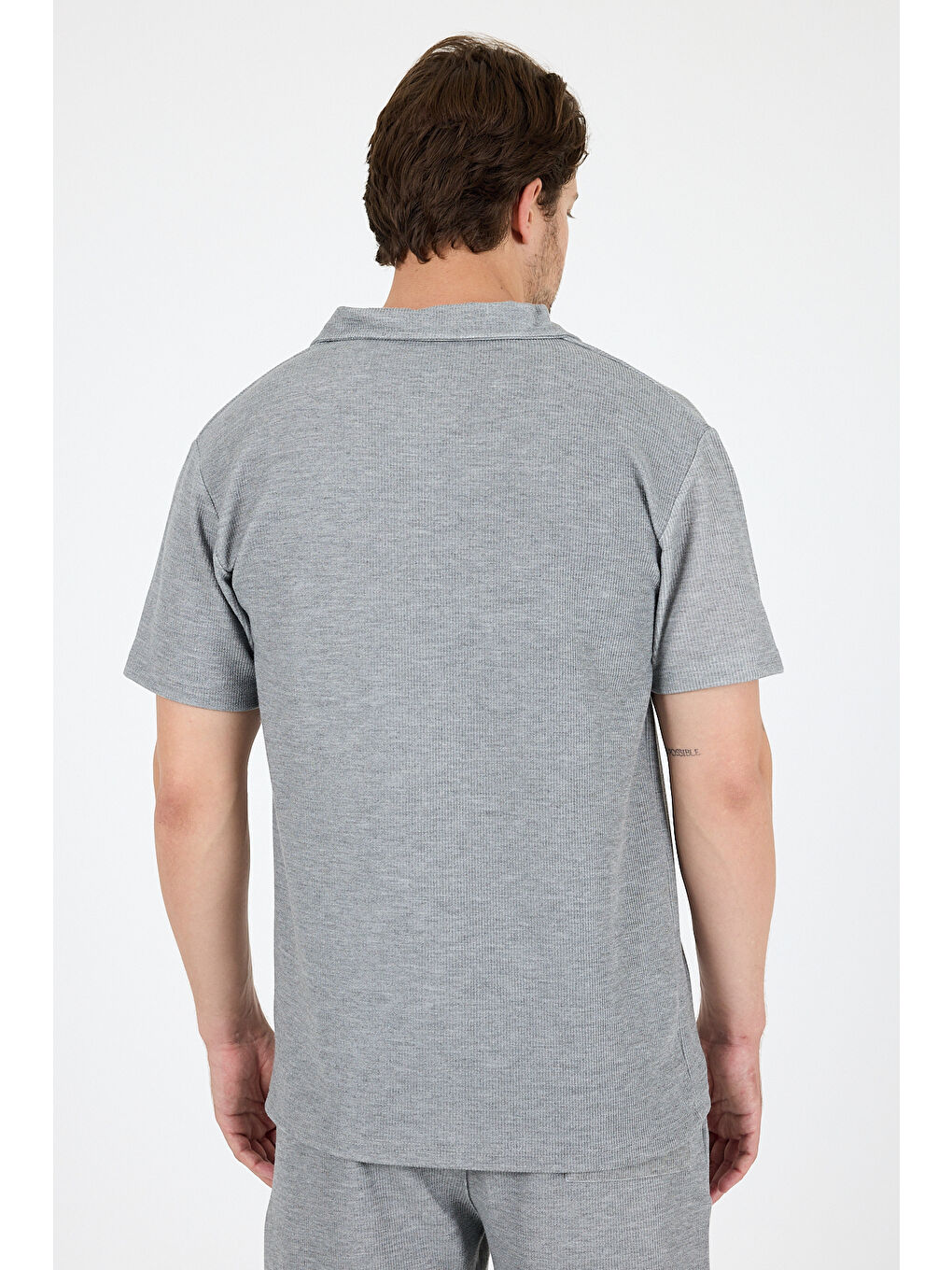 Gri Oversize Bisiklet Yaka Kısa Kollu Erkek TShirt Salaş Rahat Kalıp Yazlık Erkek Basic Tişört 7840-4