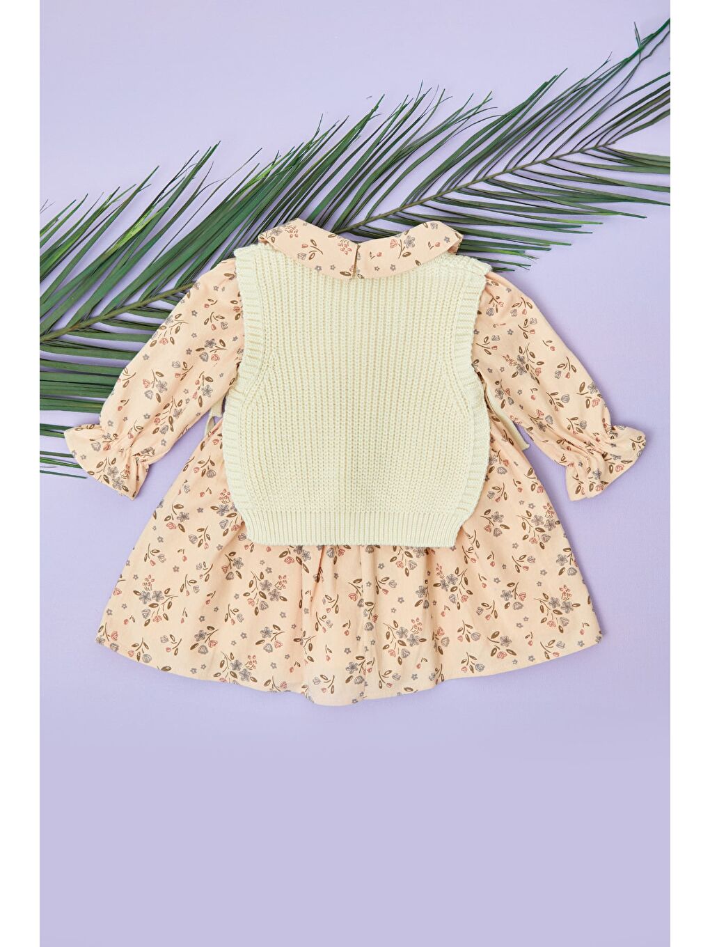 Bej Çiçekli Triko Süveterli Kız Çocuk Elbise-2