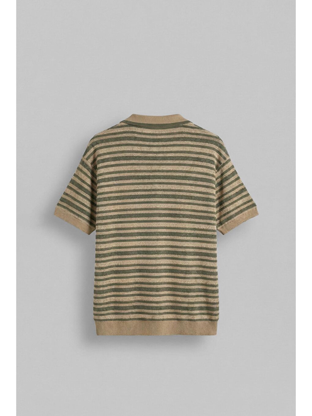 Erkek Oversize Yarım Pat Yaka Fileli Esnek T-Shirt Bej Yeşil-1