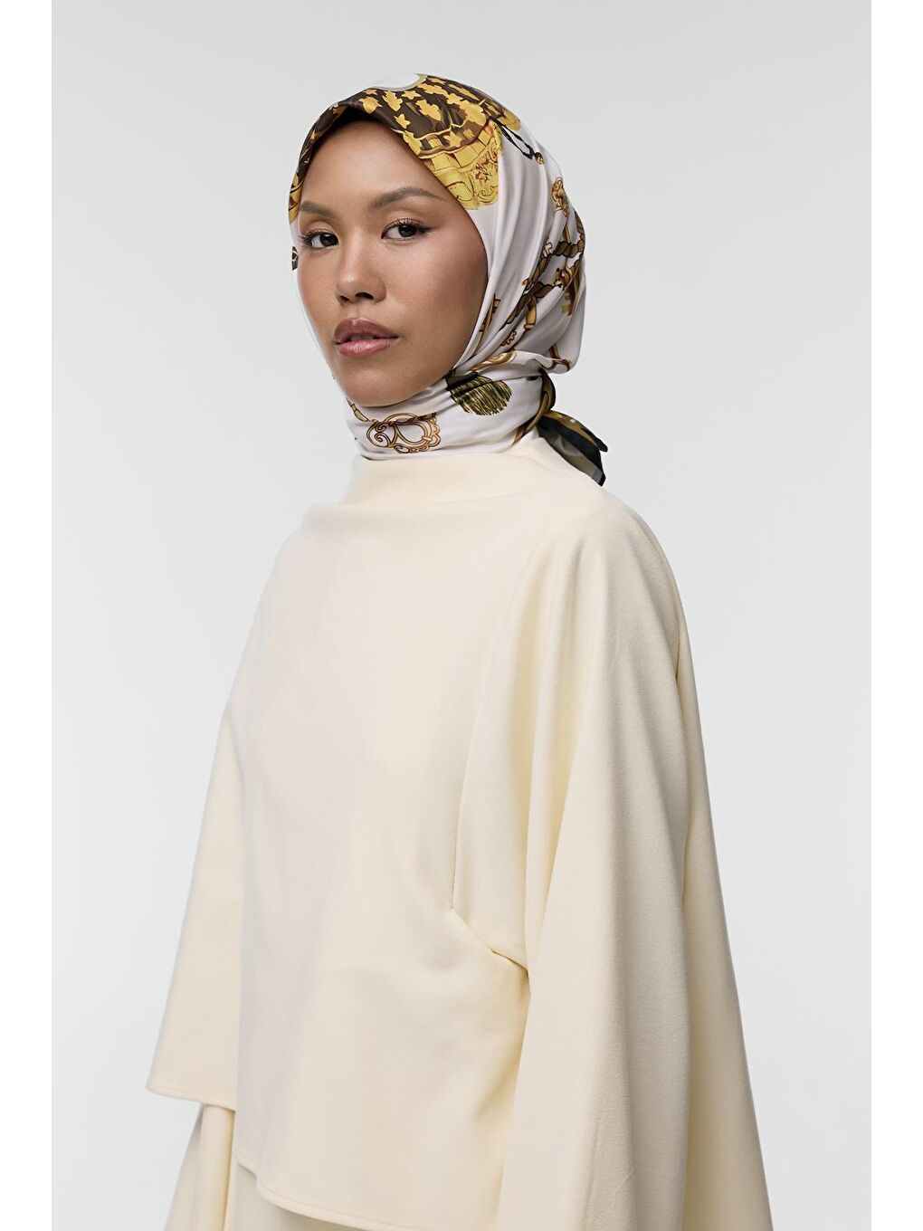 Sarı Desenli Twill İpek Eşarp Nadine-1