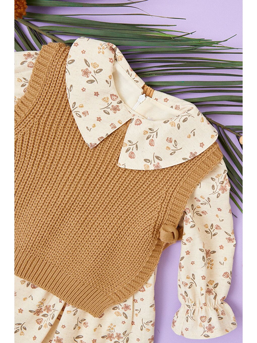 Kahverengi Çiçekli Triko Süveterli Kız Çocuk Elbise-1