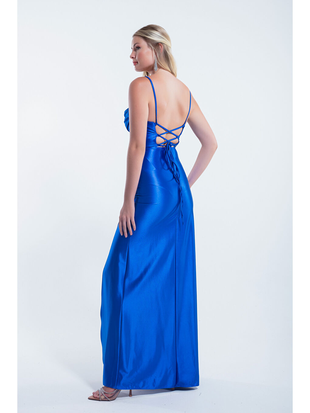 Mavi Kadın Saks Balen Korse Detaylı Yırtmaçlı Uzun Abiye Elbise-4