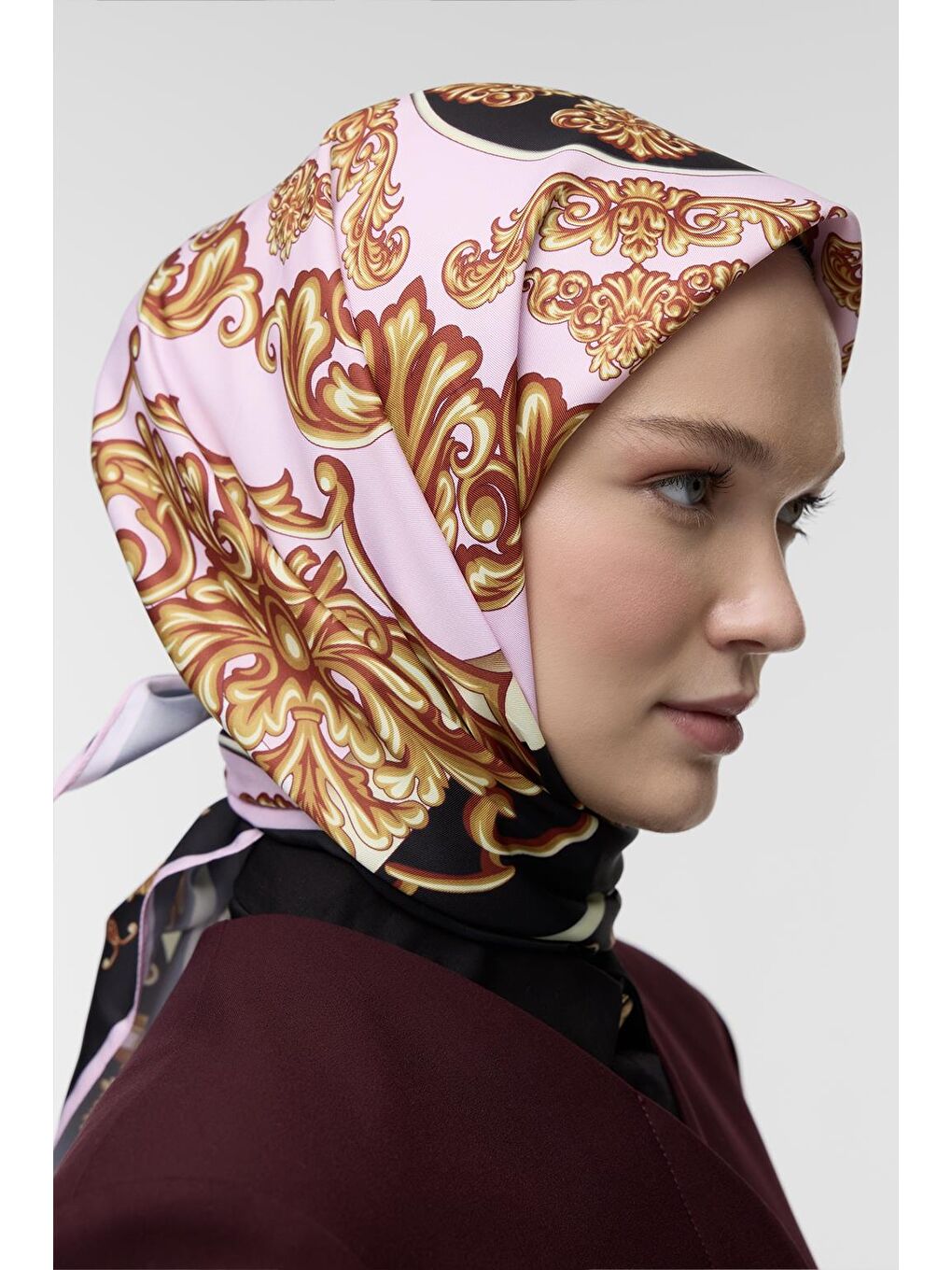 Siyah Desenli Twill İpek Eşarp Fiona-4