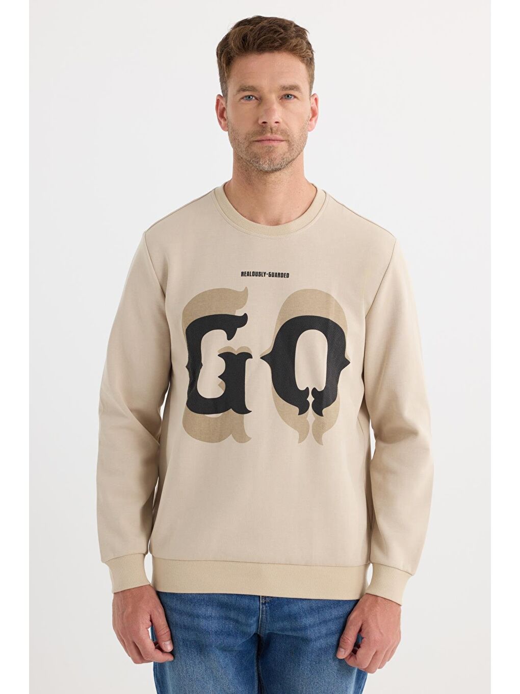 Erkek Relax Fit Rahat Kesim Pamuklu Lastikli Kol Bisiklet Yaka Baskılı Bej Sweatshirt-4