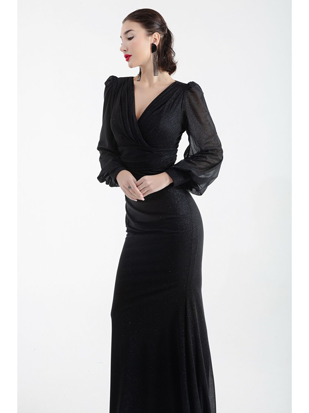 Kadın Siyah Kruvaze Yaka Simli Uzun Abiye Elbise